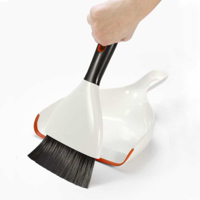 Dustpan & Brush Set - touchGOODS