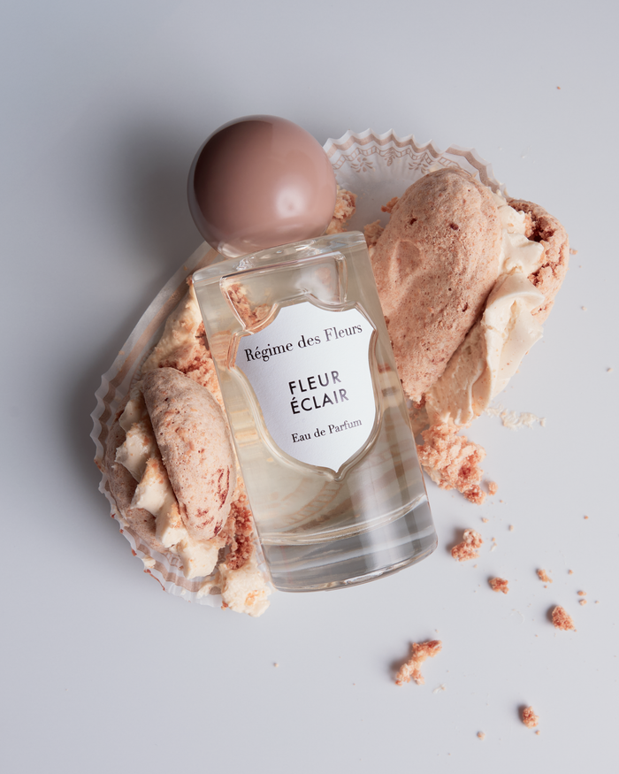 Fleur Eclair by Regime des Fleurs