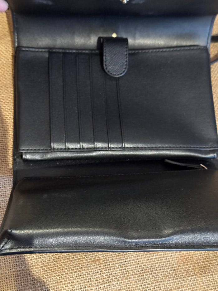 Kate Spade New York Laurel Way Winni Crossbody — Black Saffiano Leather with Gold-Tone Hardware