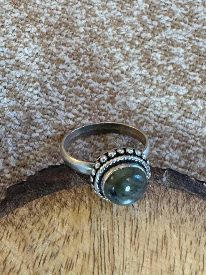 Labradorite Cabochon Ring – Sterling Silver – Artisan Boho Style – Size 9