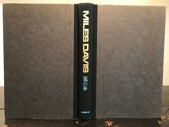 MILES DAVIS: A MUSICAL BIOGRAPHY - BILL COLE - 1st/1st, 1974 JAZZ BLUES MUSIC
