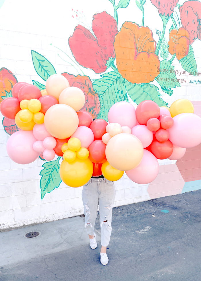 Poppy Balloon Garland To-Go