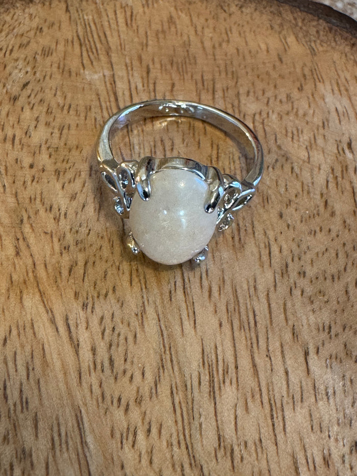 Rainbow Moonstone Ring – Silver Plated – Oval Cabochon – Size 9.5