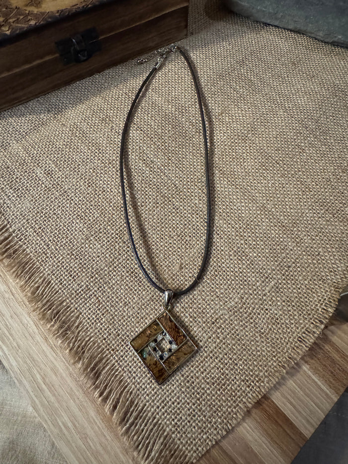 Signed Kenneth Cole Geometric Inlay Pendant Necklace