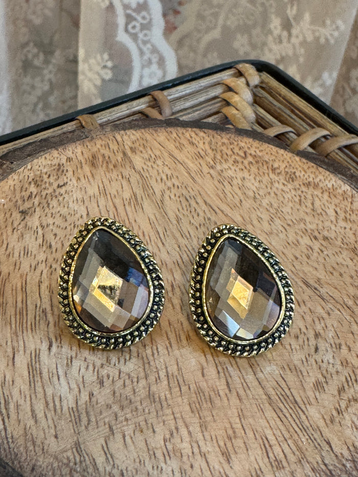 Smoky Teardrop Stud Earrings – Vintage-Inspired Gold Tone Elegance