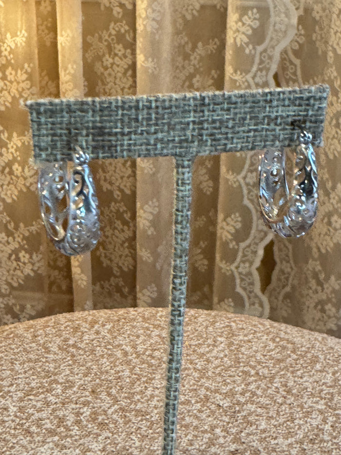 Vintage Silver Tone Filigree Hoop Earrings