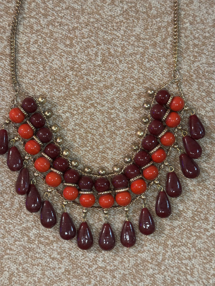 Vintage-Style Red and Burgundy Multi-Strand Statement Necklace – Gold-Tone Accents
