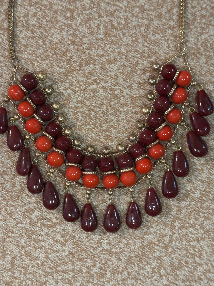 Vintage-Style Red and Burgundy Multi-Strand Statement Necklace – Gold-Tone Accents