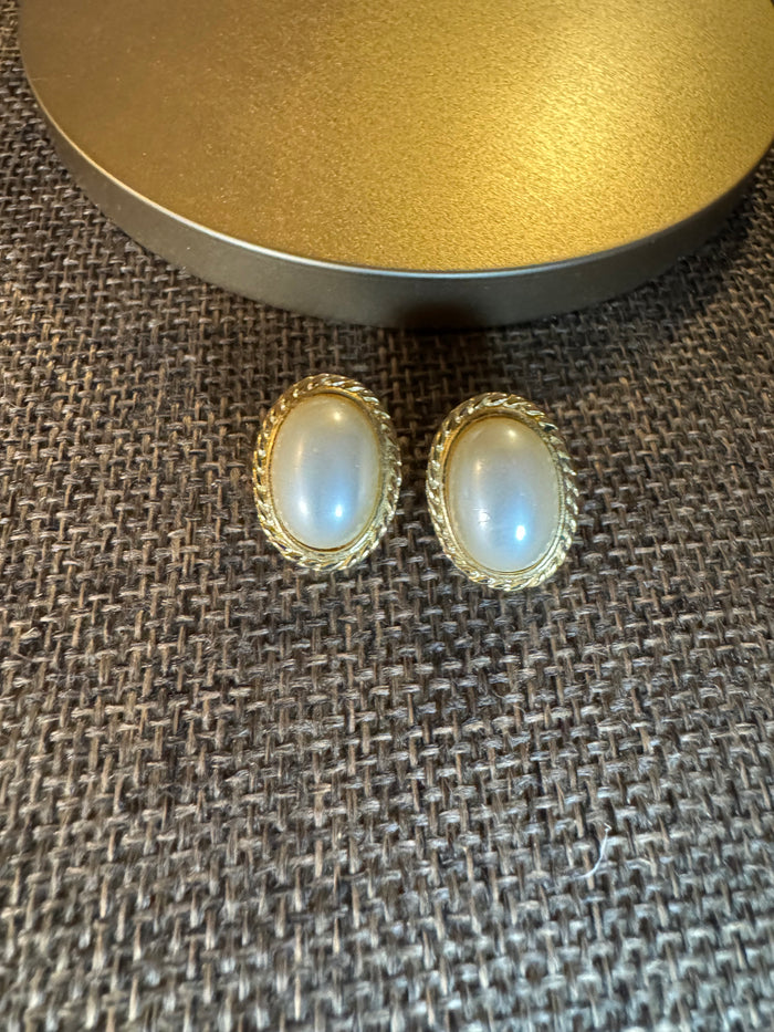 Vintage Trifari Gold and Pearl Button Stud Earrings | Circa 1980s