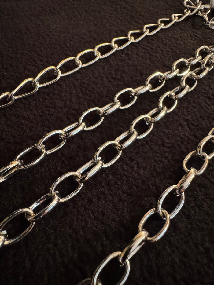 White House Black Market Mariner Links Chain Belt
